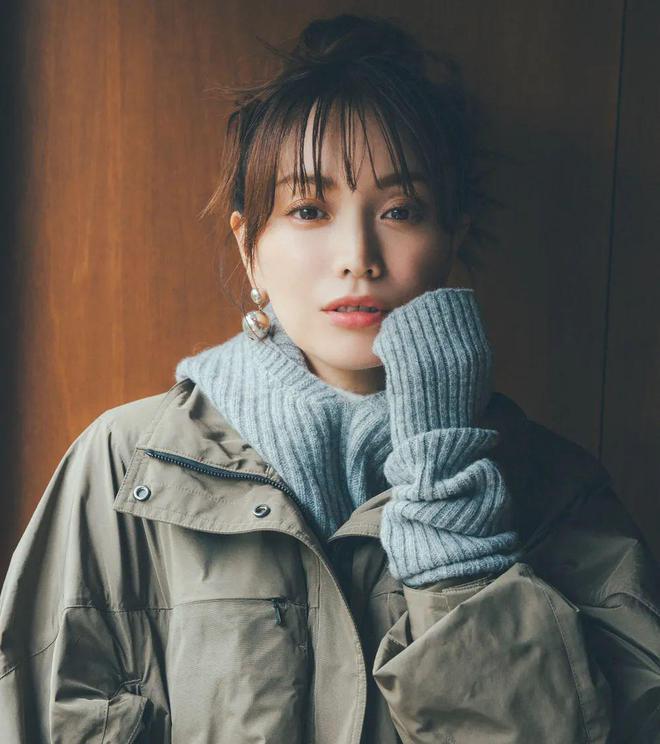 y2k风格服饰,y2k饰品设计