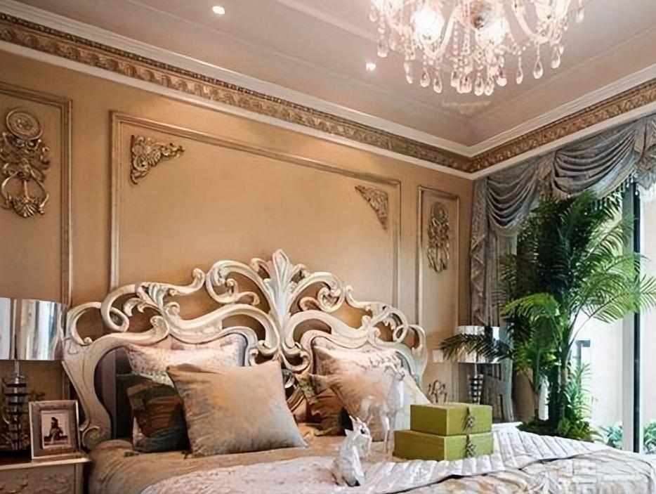 客厅怎么吊顶省钱又简单大方漂亮,现在装修流行吊顶还是不吊