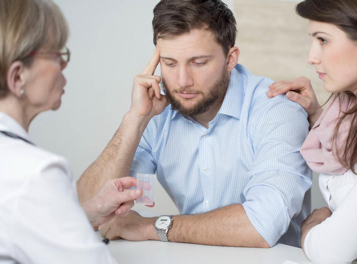 一位单身女青年的疑问：同房时，男人射精和尿尿会同时发生吗？