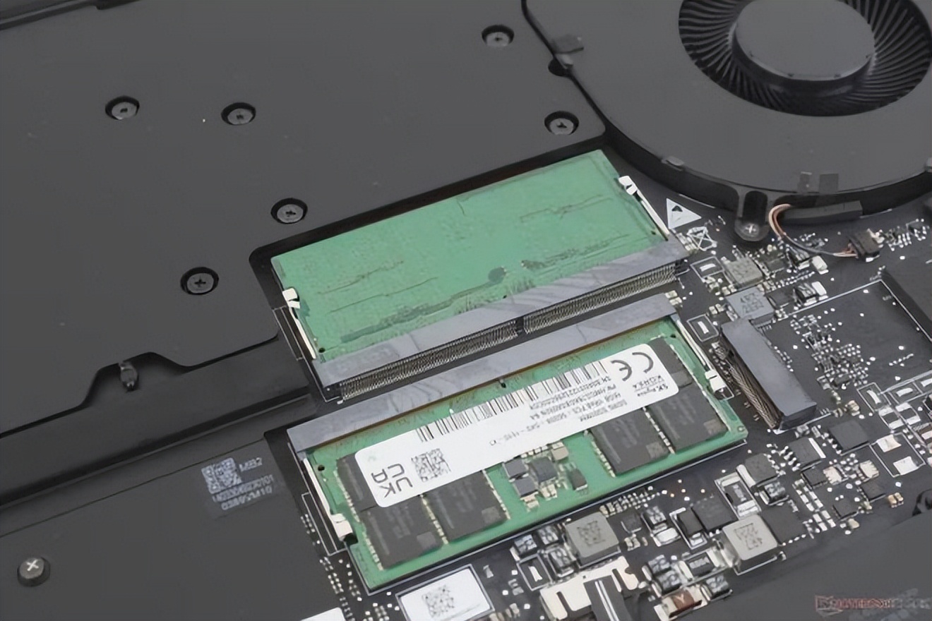 razerblade雷蛇灵刃17专业版,razerblade雷蛇灵刃15