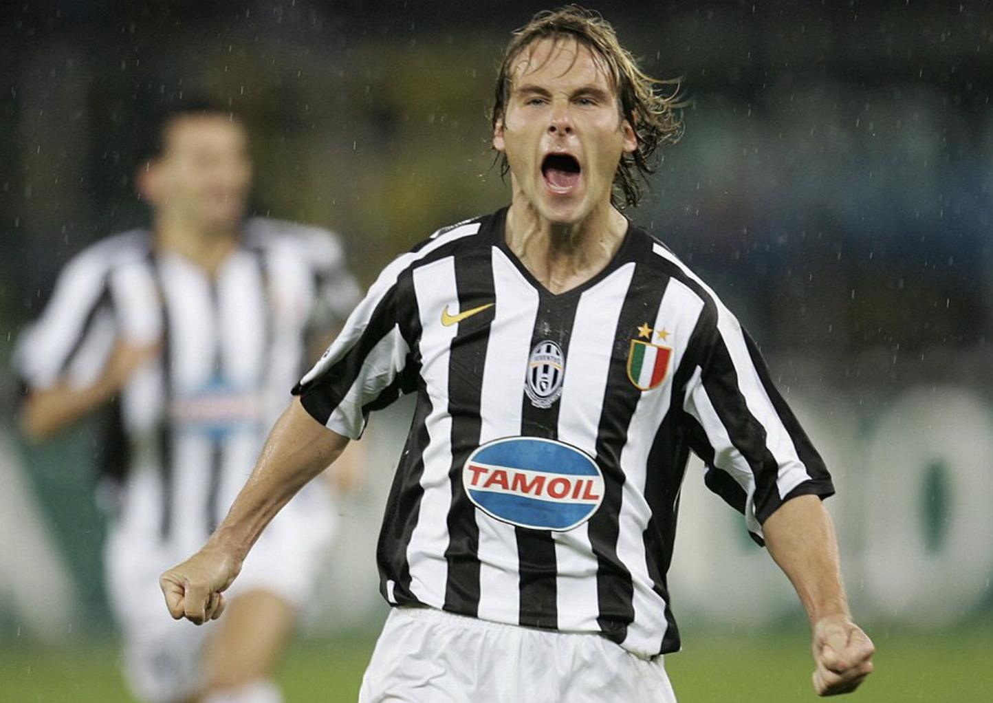 世界足坛最伟大的十大中场,足坛中场大师德布劳内无冕之王