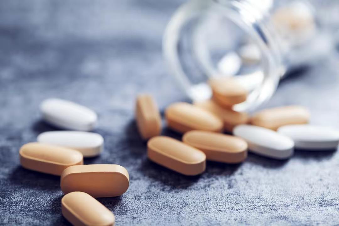 降尿酸的药哪些会引起肝功能异常,各种降尿酸药的作用