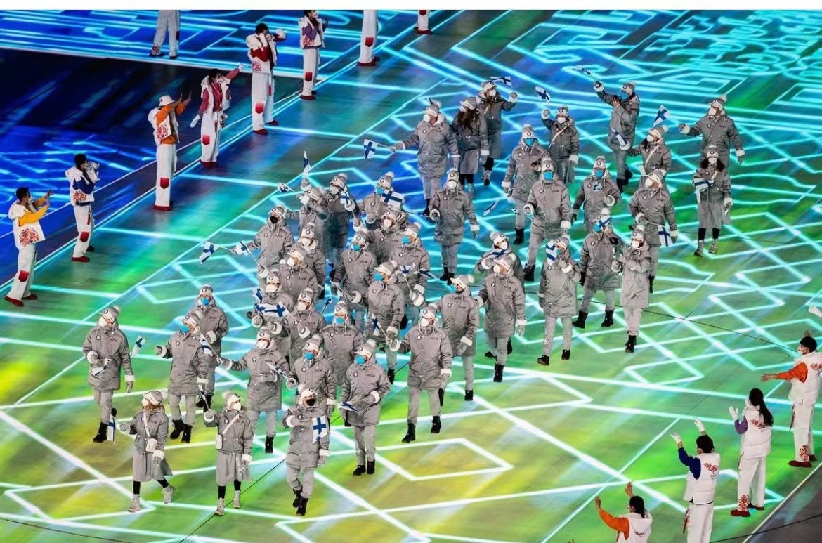 冬奥开幕加拿大羽绒服,冬奥意大利阿玛尼