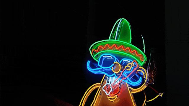 TCLQ10H深度体验让MiniLED电视疯狂卷起来