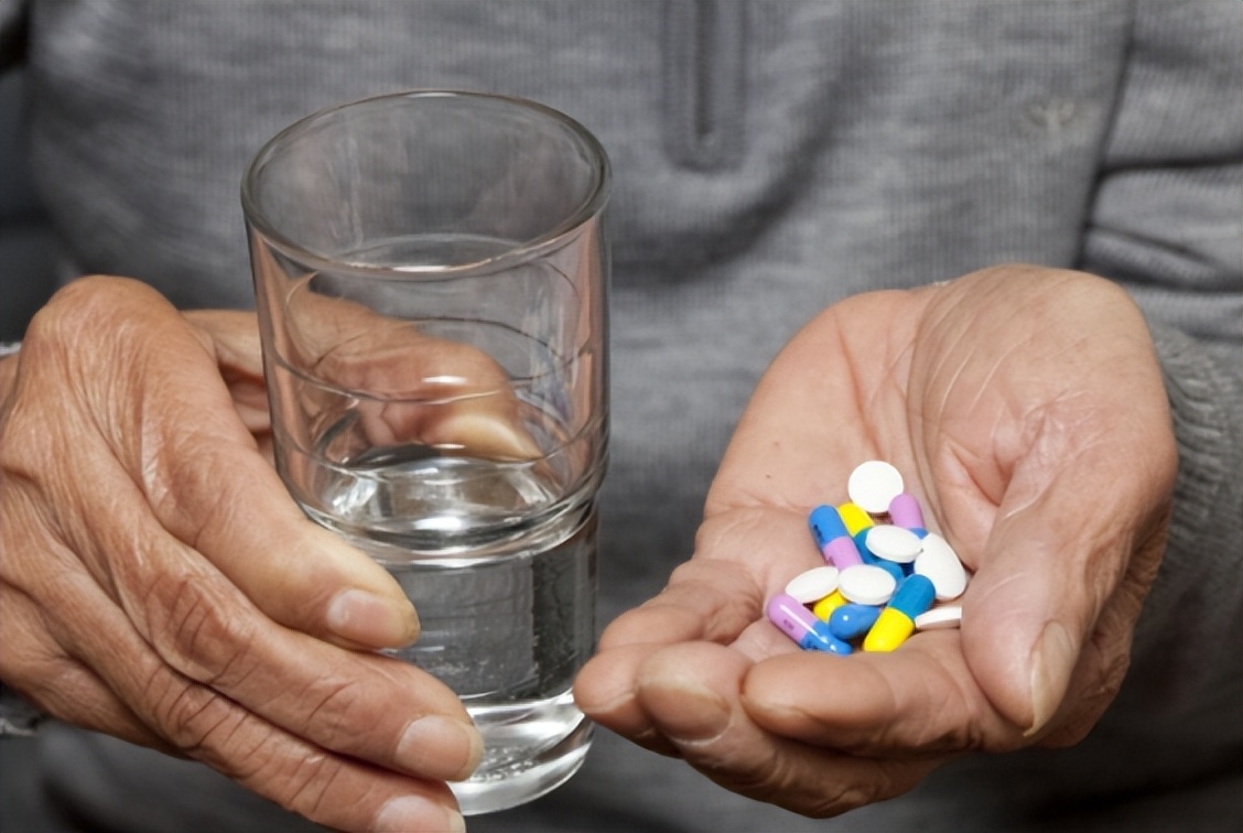 阿司匹林能服多久有什么副作用,拜阿司匹林停药副作用