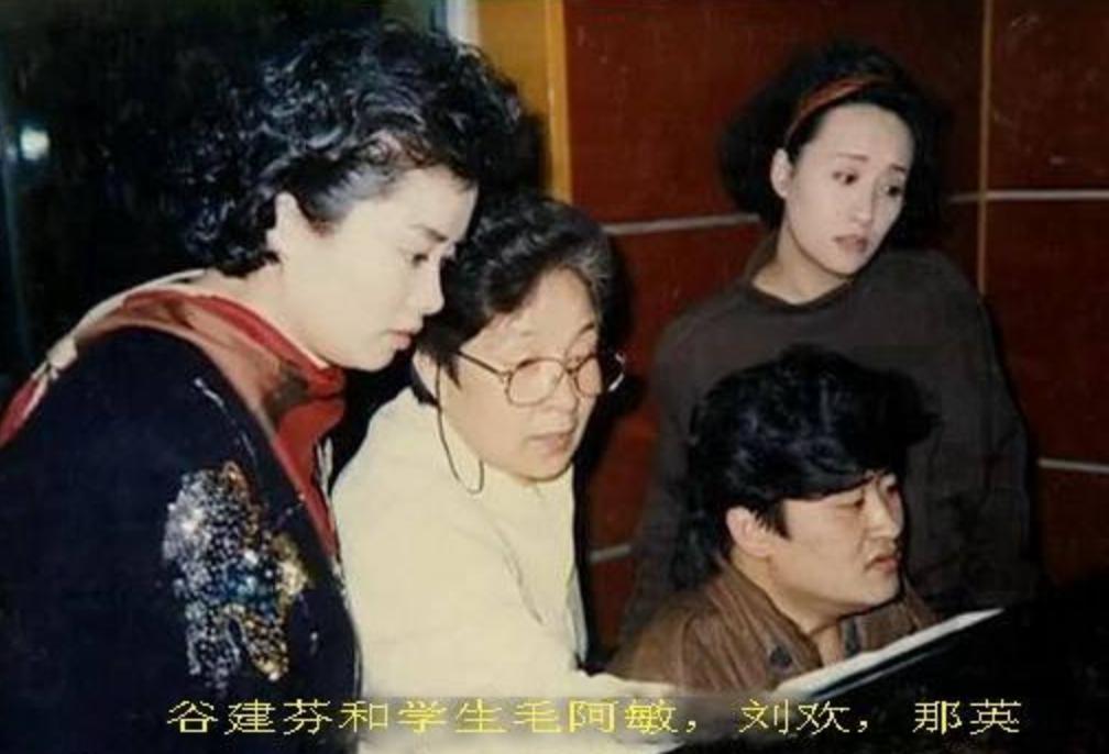 毛阿敏人生经历了哪两次坎坷,解密毛阿敏与六个男人的情感纠葛