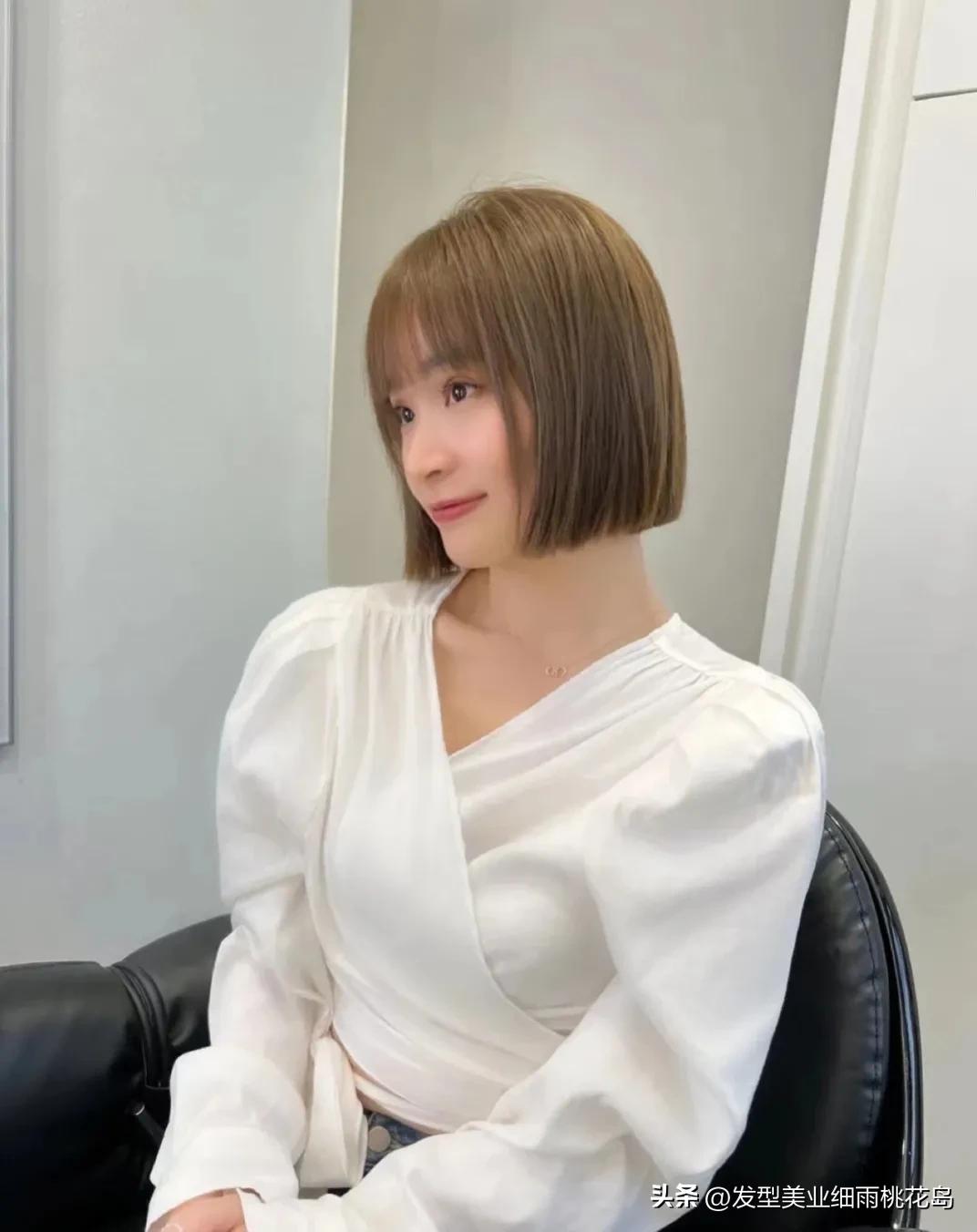 短发中年女网红排行,短发纹身女网红