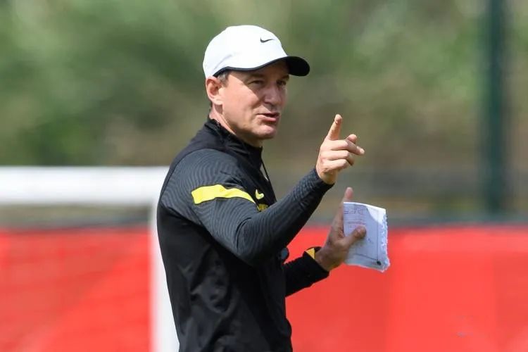 国足扬科维奇最新比赛,国足扬科维奇进攻还是防守