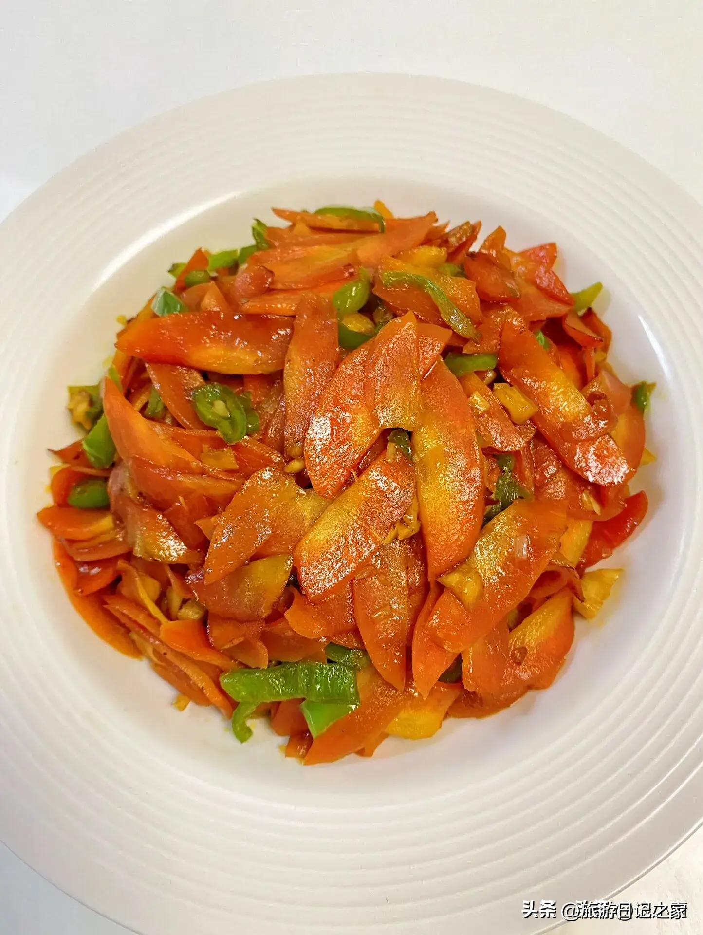 这四种食物经常吃对眼睛好,这四种食物中年人应多吃