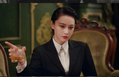 为什么职场同性恋一定要美丽？Thepowerofbeauty