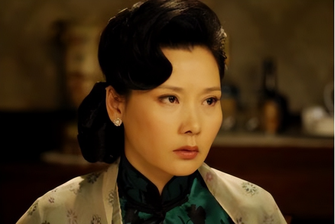 何赛飞高龄产子,丁克何赛飞