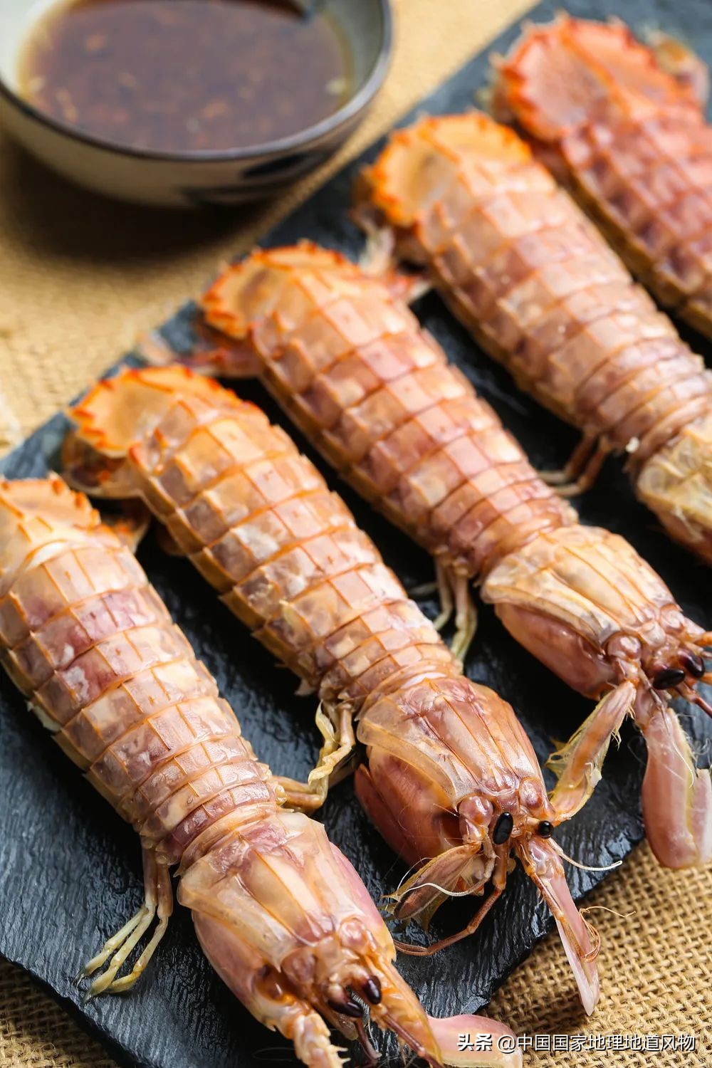 中国哪里可以吃超大皮皮虾,中国吃皮皮虾最好的地方
