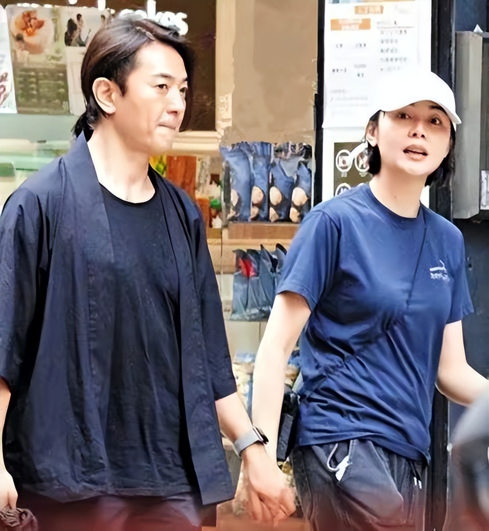 蒙嘉慧与老公近照图片大全,蒙嘉慧说日语惹争议