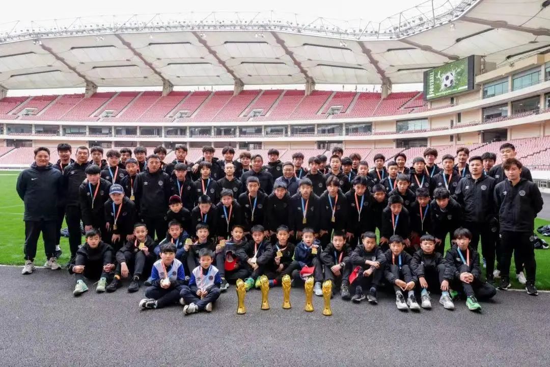 幸运星招聘,幸运星足球俱乐部教练