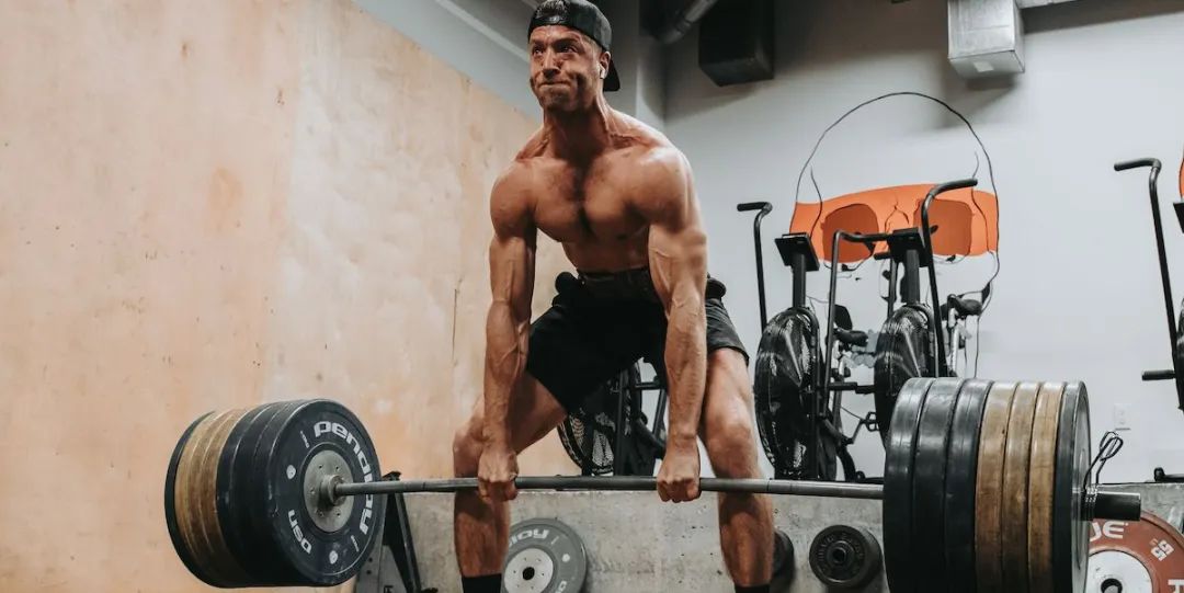 运动营养方面的知识,力量训练后补充哪些碳水