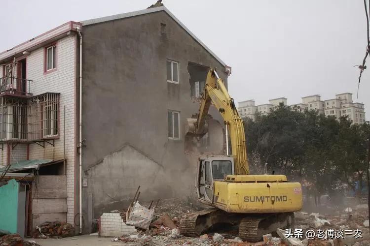 养殖场无土地补偿标准,无证养殖场拆迁给不给补偿