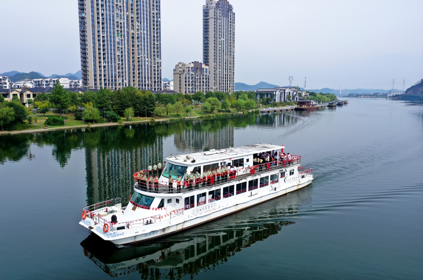 拥军邮路浓厚双拥氛围,收看双拥宣传片