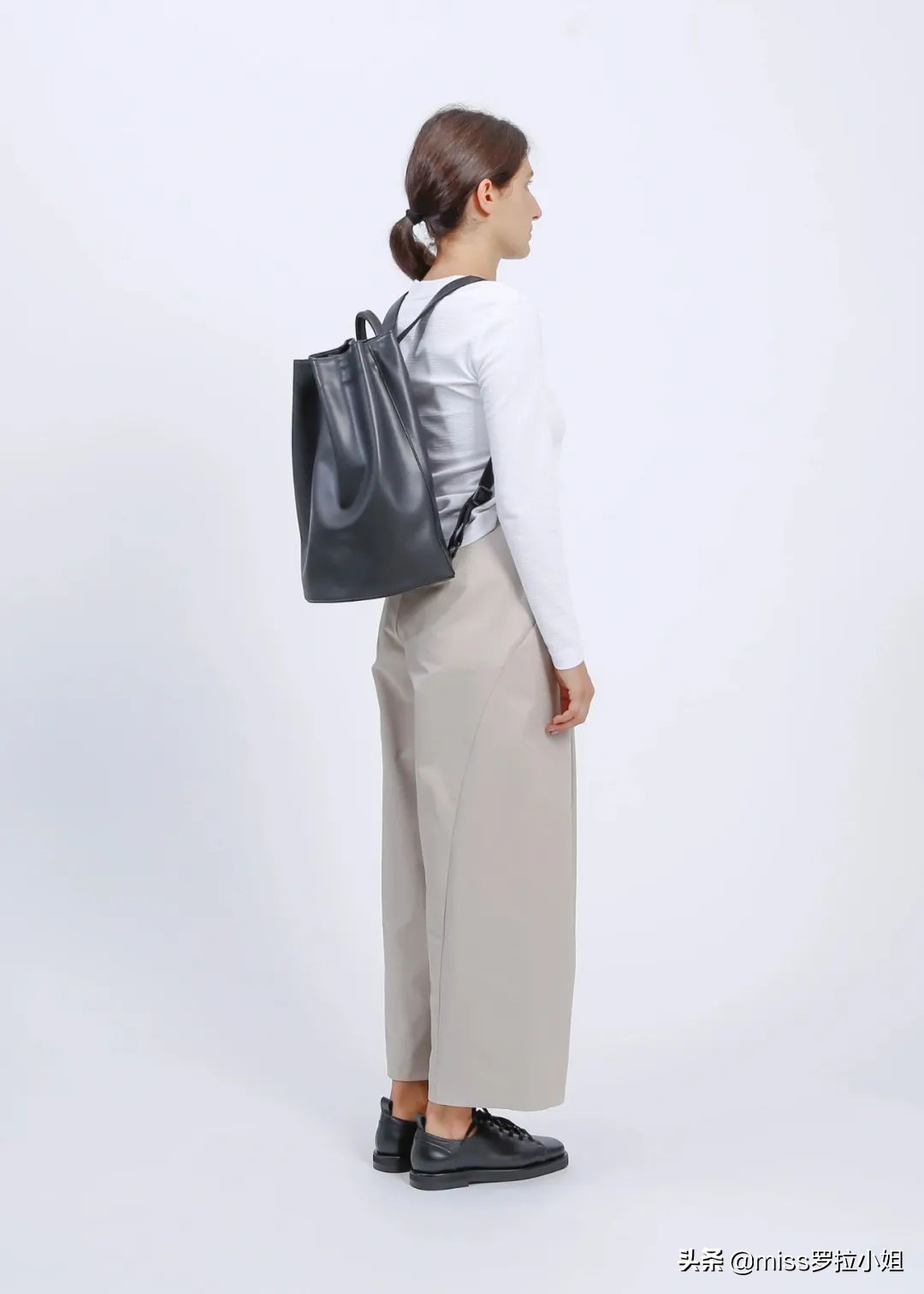 袁咏仪买名牌包包,袁咏仪同款小包