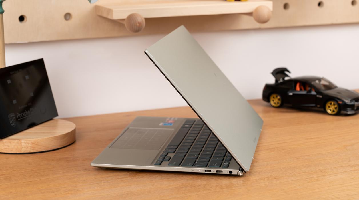 轻薄本办公本推荐2022年排行榜,2022年新款轻薄本配置该怎么选