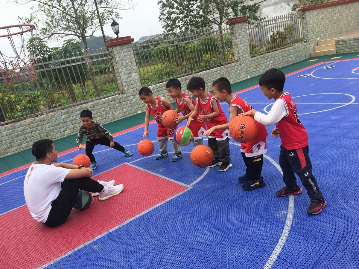 小篮球高级教练员,小篮球高级教练员广东培训