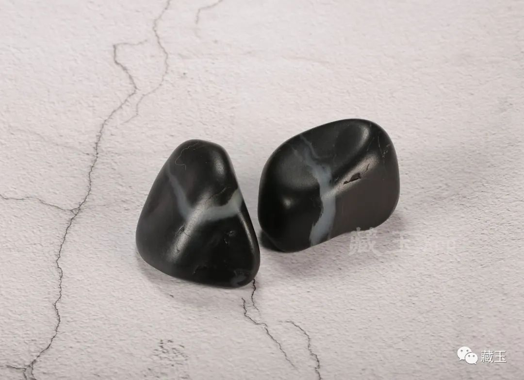 为什么有的和田玉青花特别便宜,和田玉青花什么样的价格高