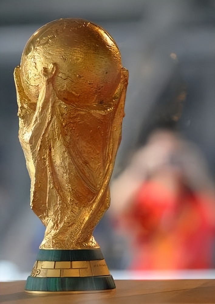 一代球王梅西的成长之路,世界球星梅西