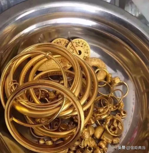 成都黄金典当行哪家正规,黄金回收去金店还是典当行成都