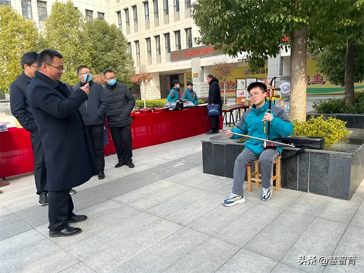 教学相长促提高下一句,教学相长的启发