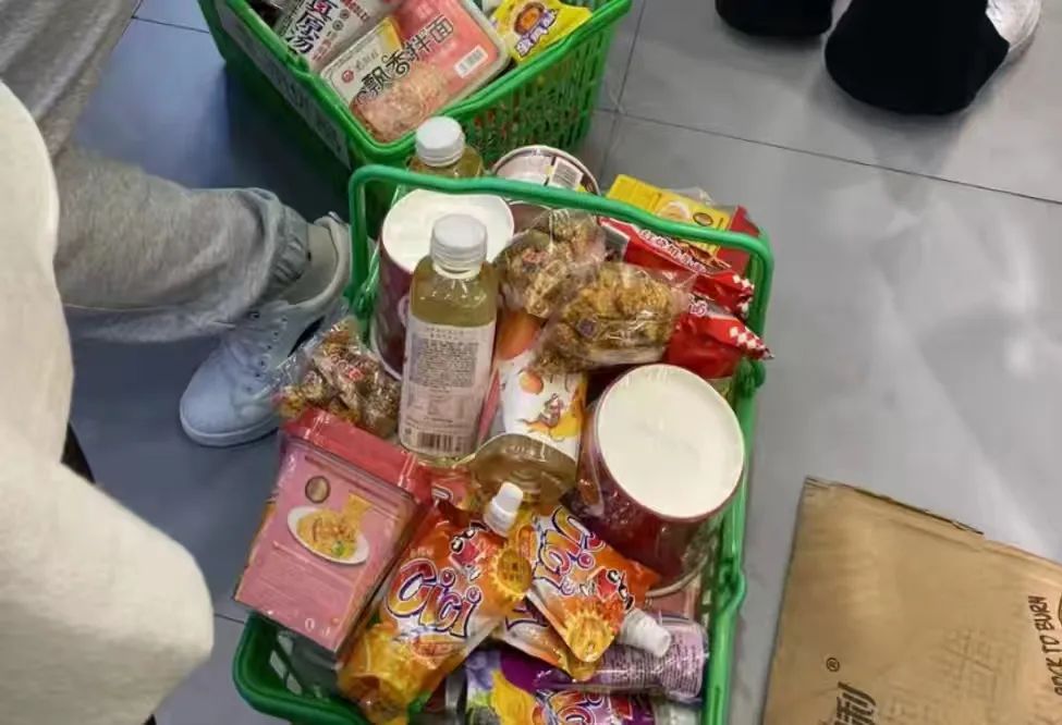 装修卧室零食储物柜,装修风格零食柜