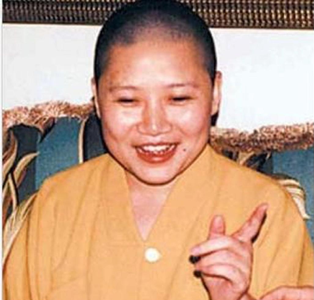 李娜歌手为什么出家,歌手李娜为何在巅峰时期出家