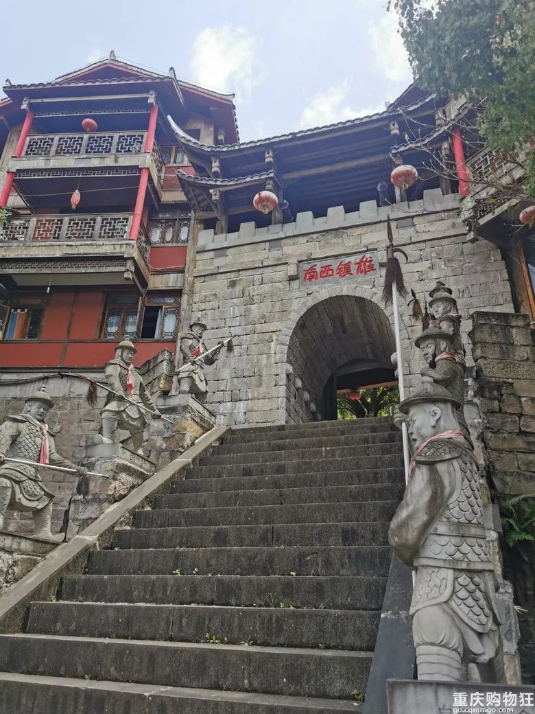 小长假旅游景点大全,夏季周边旅游美食之旅