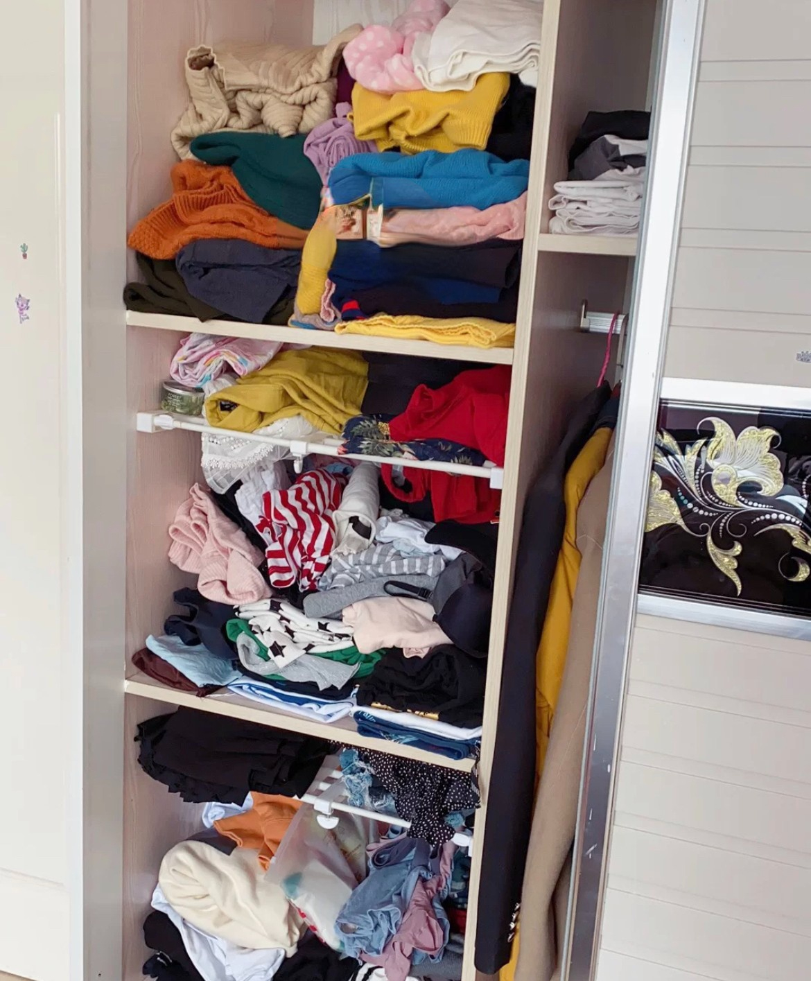 装修衣柜的四种省钱方式,装修衣柜的4种省钱方法只需2千