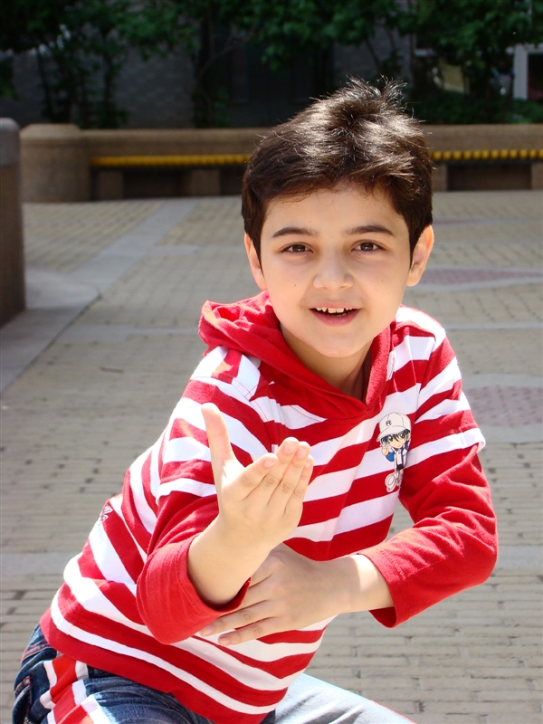 童星阿尔法二十年模样变化,童星阿尔法5岁火遍全国