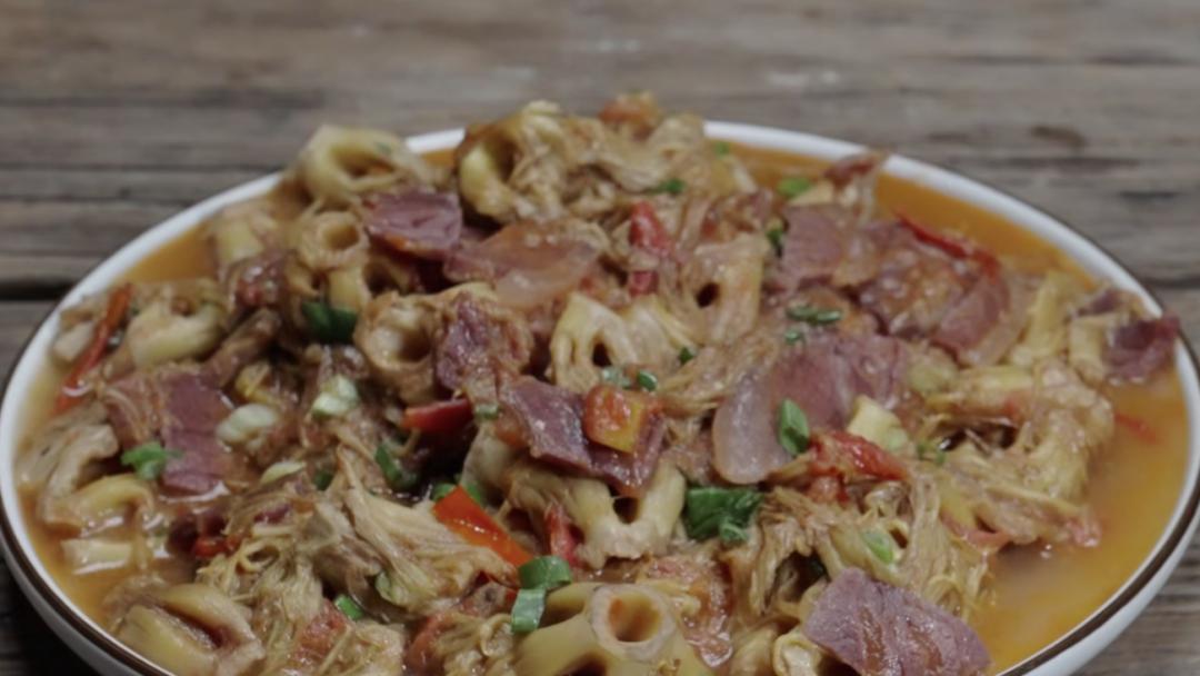 春天来了，“痴花”的您，来彩云之南做个“花吃”吧