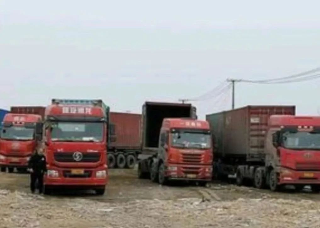 一座什么样的“金山”，让90后夫妻档年入超1000万