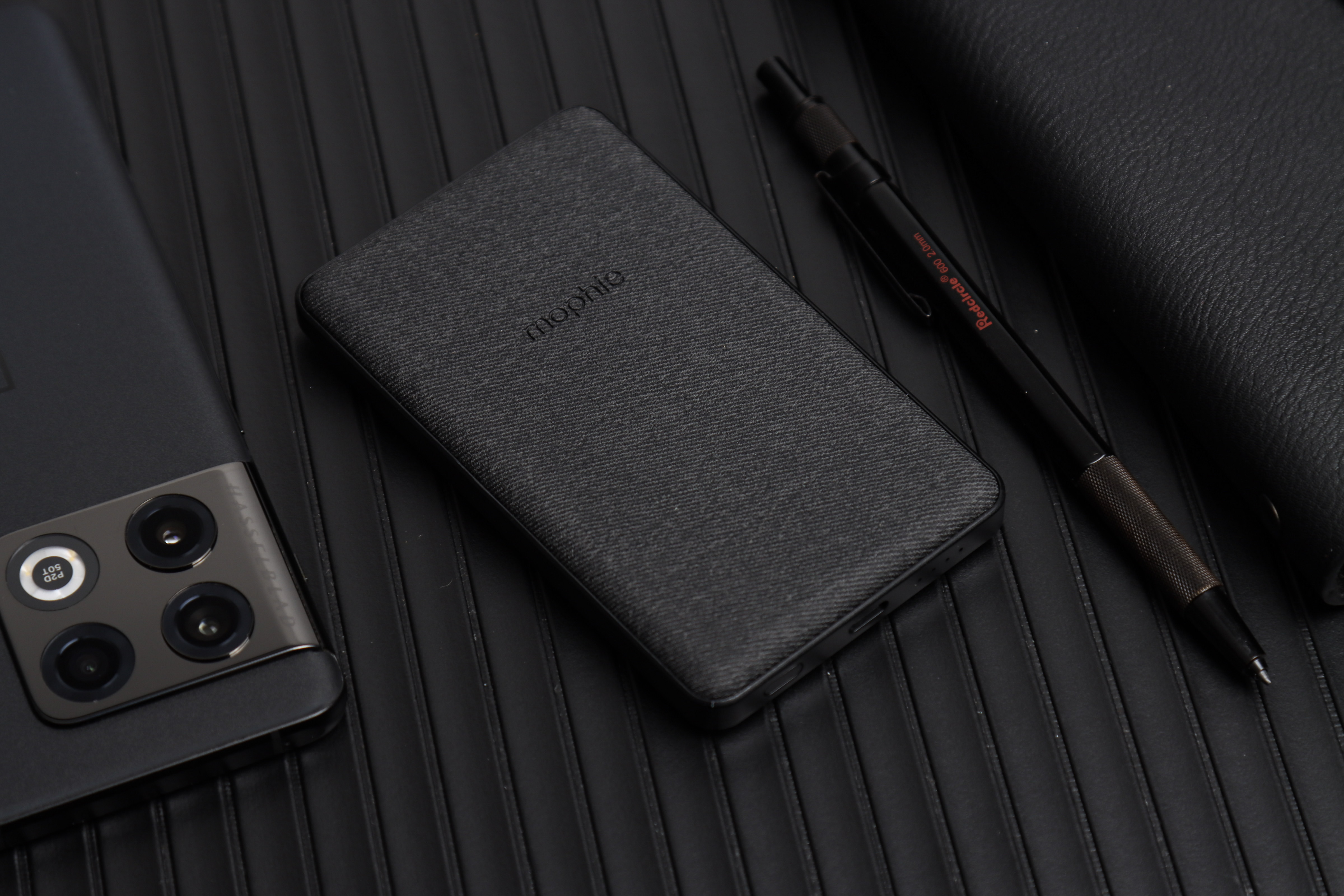 磁吸充电宝5000和10000哪个好,苹果专用磁吸充电宝20000毫安