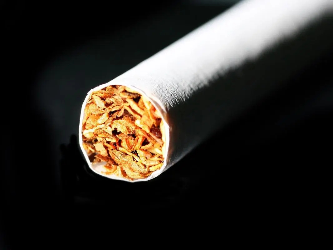 绉佽繍棣欑儫鍒ゅ垜妗堜緥,璧扮棣欑儫妗堜緥娉曞涵杈╂姢瀹炲綍