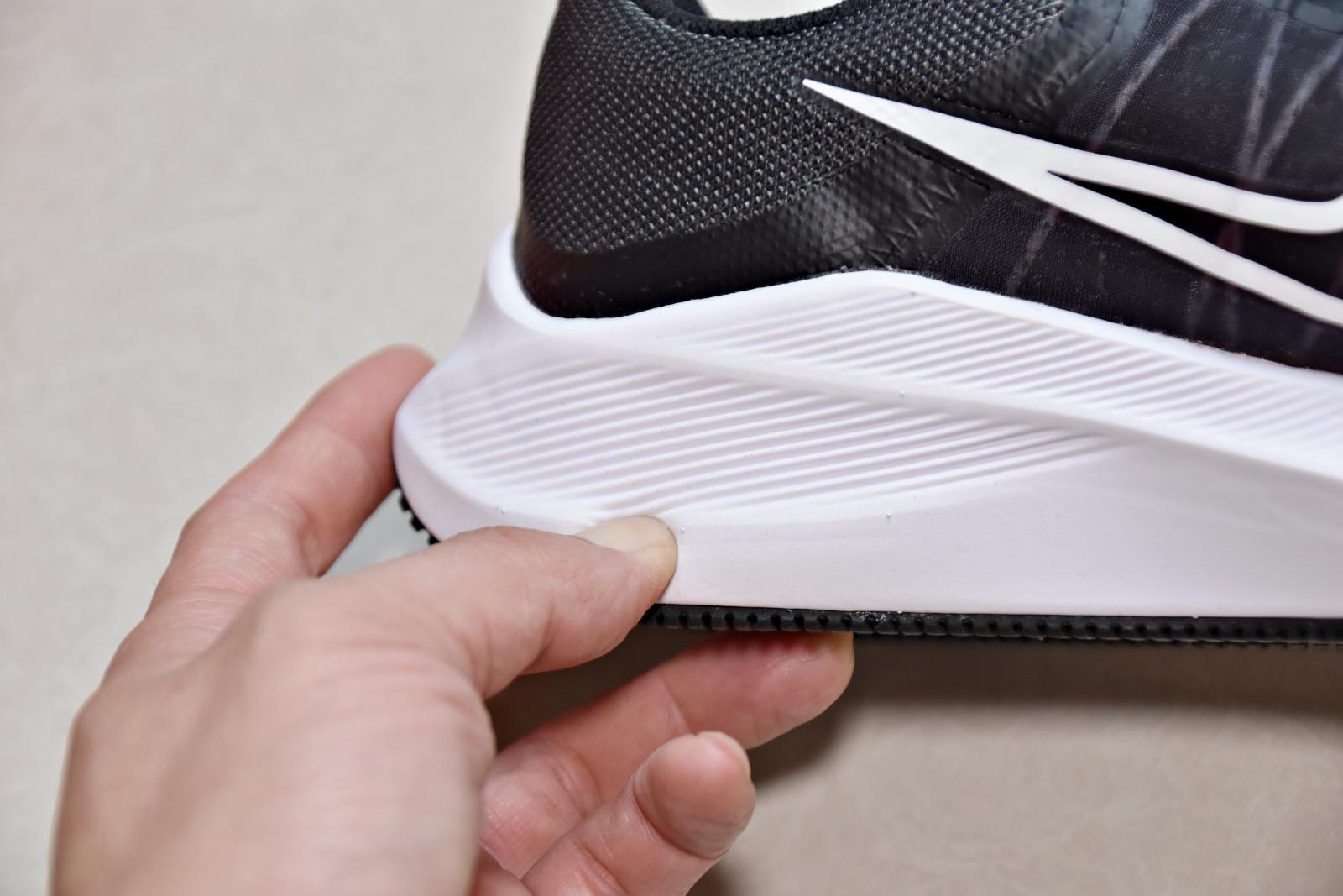 nike跑鞋winflo8女士,耐克zoomwinflo7真假