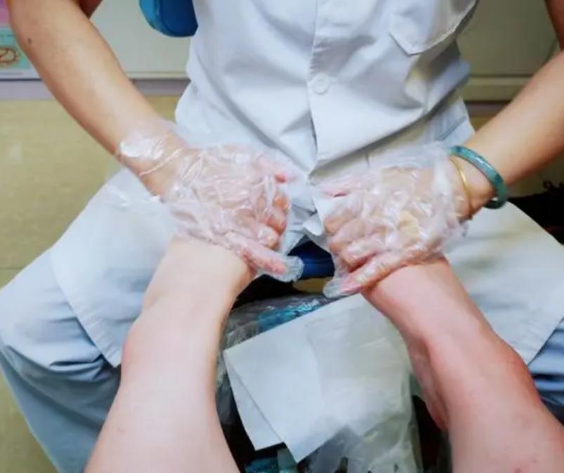 脚气真菌怎么治才能除根,脚气真菌怎么彻底消灭