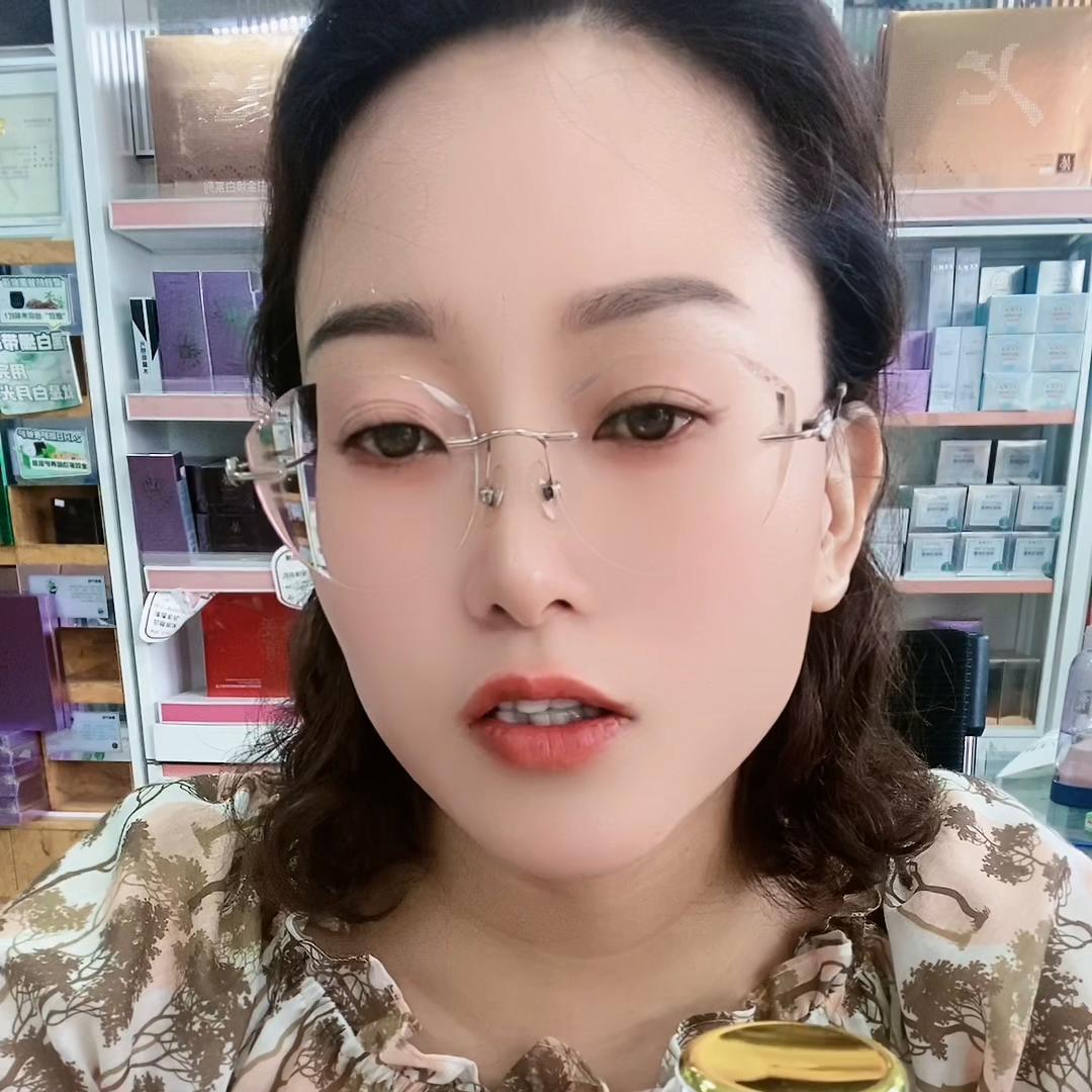 皮肤干燥的原因及解决方法,皮肤皱皱巴巴怎么修复