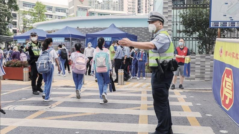 消除校园隐患筑牢安全防线,筑牢校园疫情防控安全防线