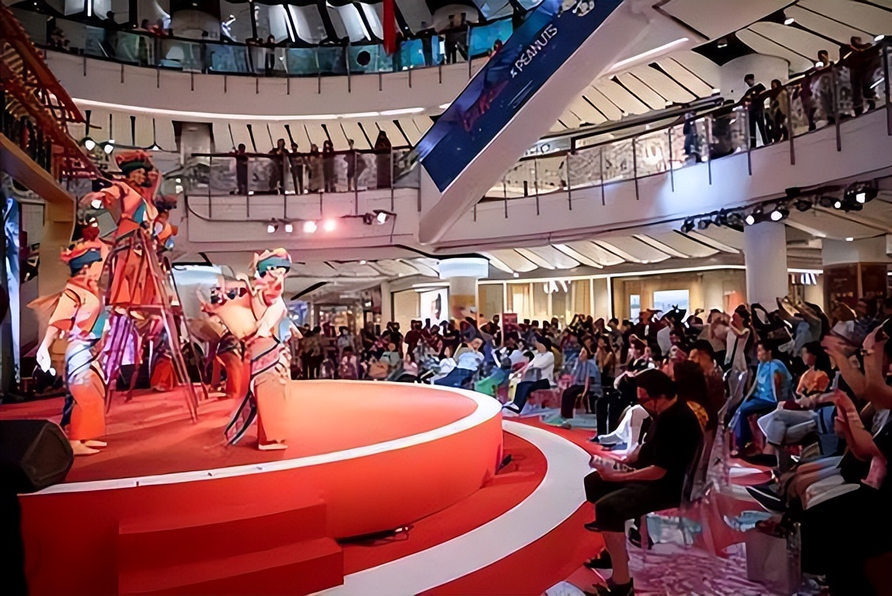 商业地产营销如何引流,4.0时代商业模式怎么赚钱