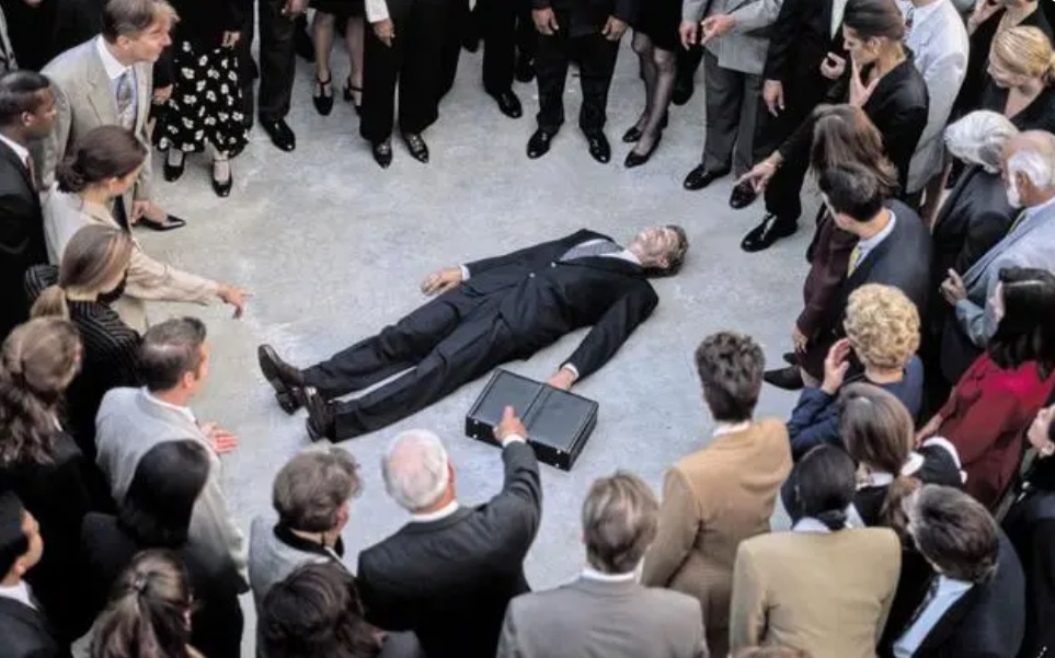 资本家如何收割散户,资本家是怎么收割财富的