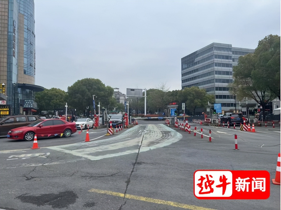 越牛调查｜绍兴市人民医院门口隔离栏遭吐槽，官方回应