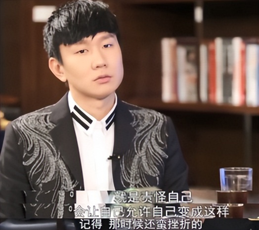 林俊杰喜欢田馥甄还是金莎,音乐才子林俊杰和田馥甄