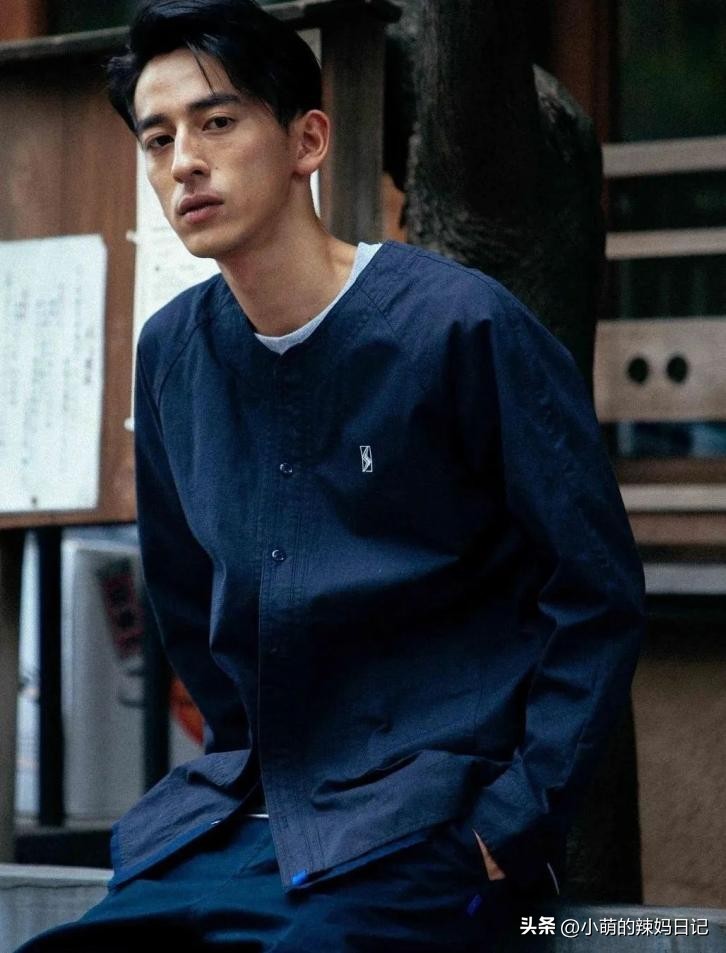 男人有几种身材,男生身材衣架子