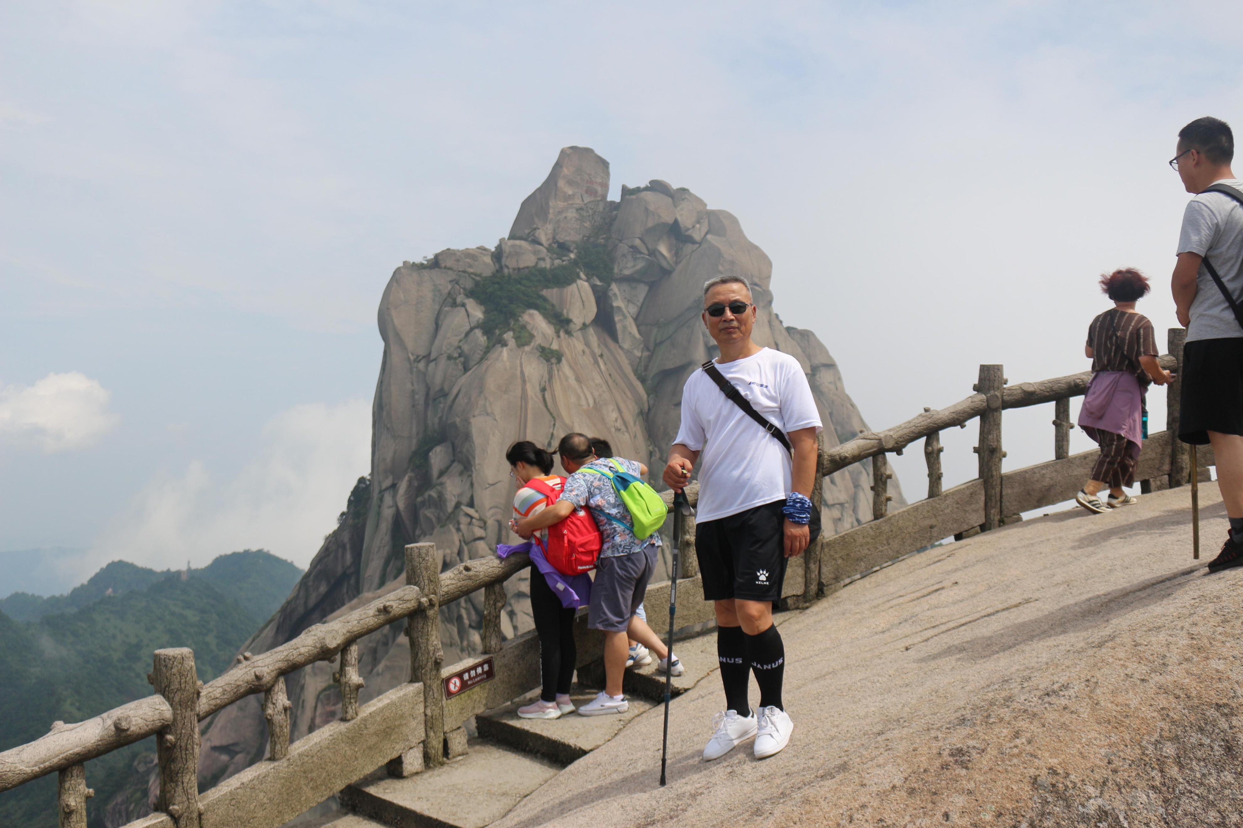 去天柱山必须得去游客中心吗,天柱山旅游跟团