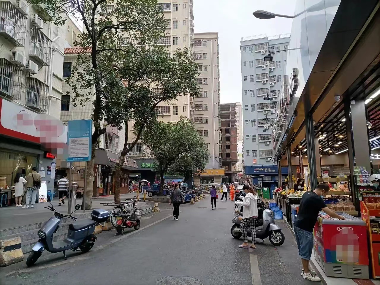 药店招聘营业员猫腻,药店营业员工资低为什么还有人做