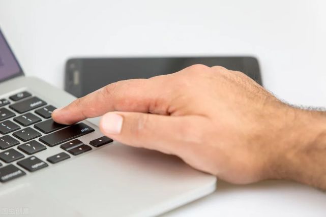 电脑要每天关机吗,电脑一直开机好还是每天关机好