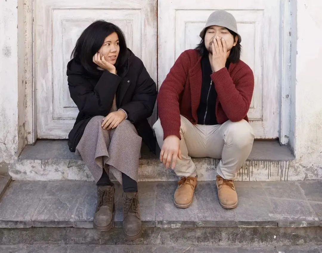 村子里的网红店，开了三年才有第一个爆款，如今上新秒无